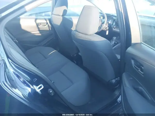 5YFB4MDE8RP179742 2024 TOYOTA COROLLA - Image 8