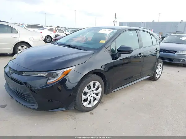 5YFB4MDE8RP180521 2024 TOYOTA COROLLA - Image 2