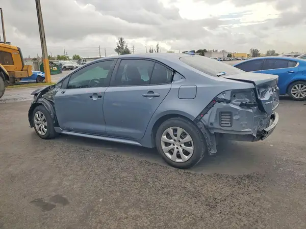 5YFB4MDE8RP183788 2024 TOYOTA COROLLA - Image 2