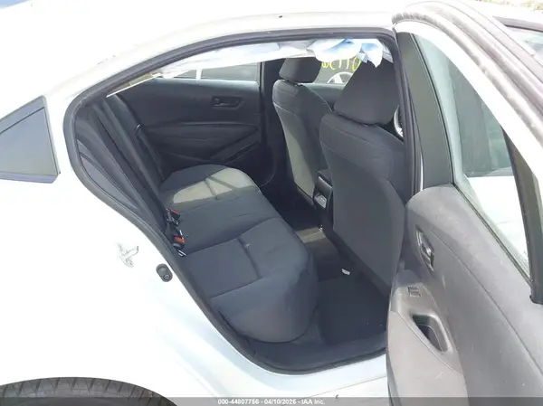 5YFB4MDE8RP185587 2024 TOYOTA COROLLA - Image 8