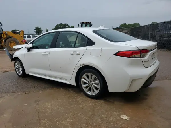 5YFB4MDE8RP186030 2024 TOYOTA COROLLA - Image 2