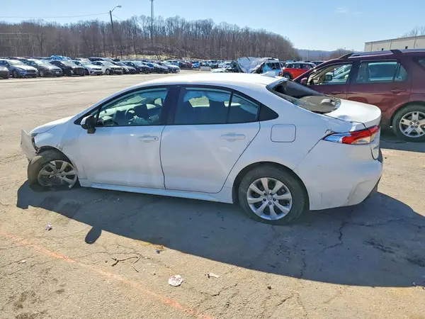 5YFB4MDE8RP186528 2024 TOYOTA COROLLA - Image 2