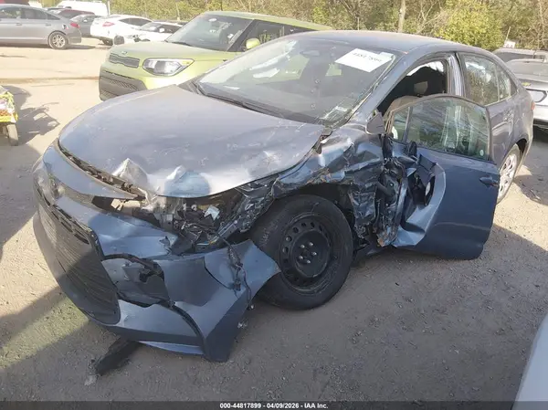 5YFB4MDE8RP186920 2024 TOYOTA COROLLA - Image 2