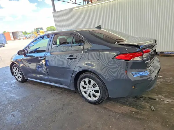 5YFB4MDE8RP189090 2024 TOYOTA COROLLA - Image 2