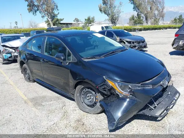5YFB4MDE8RP192619 2024 TOYOTA COROLLA - Image 1
