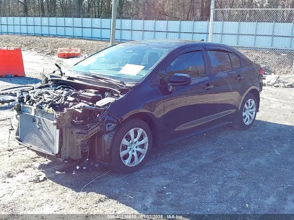 5YFB4MDE8RP197190 2024 TOYOTA COROLLA - Image 2