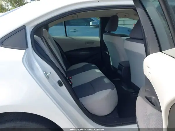5YFB4MDE8RP203036 2024 TOYOTA COROLLA - Image 8
