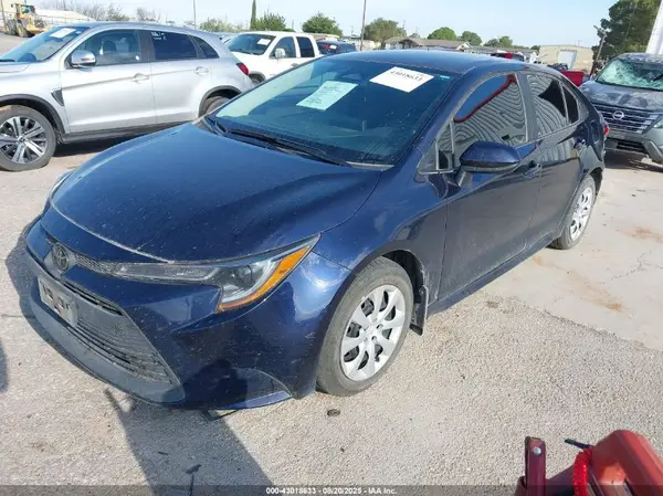 5YFB4MDE8RP206714 2024 TOYOTA COROLLA - Image 2