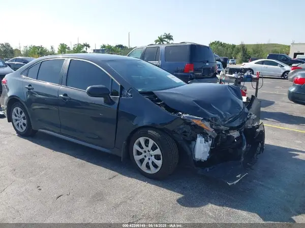 5YFB4MDE8RP207183 2024 TOYOTA COROLLA - Image 1