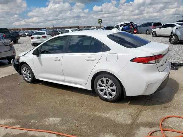 5YFB4MDE8RP207961 2024 TOYOTA COROLLA - Image 2