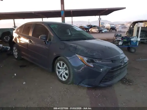 5YFB4MDE8RP211251 2024 TOYOTA COROLLA - Image 1