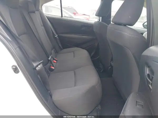 5YFB4MDE8RP211783 2024 TOYOTA COROLLA - Image 8