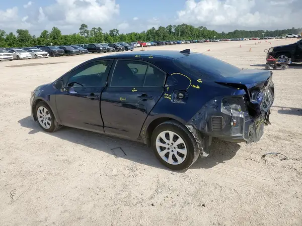 5YFB4MDE8RP213601 2024 TOYOTA COROLLA - Image 2