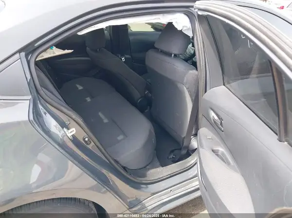 5YFB4MDE8RP214456 2024 TOYOTA COROLLA - Image 8