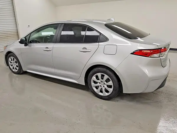 5YFB4MDE8RP215316 2024 TOYOTA COROLLA - Image 2