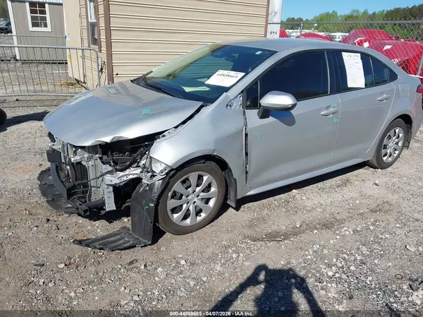 5YFB4MDE8RP216384 2024 TOYOTA COROLLA - Image 2