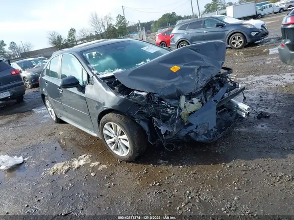 5YFB4MDE8RP222167 2024 TOYOTA COROLLA - Image 1