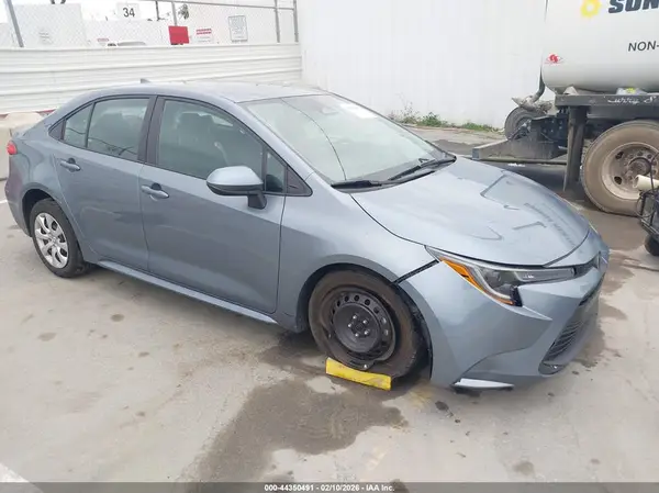 5YFB4MDE8RP225070 2024 TOYOTA COROLLA - Image 1