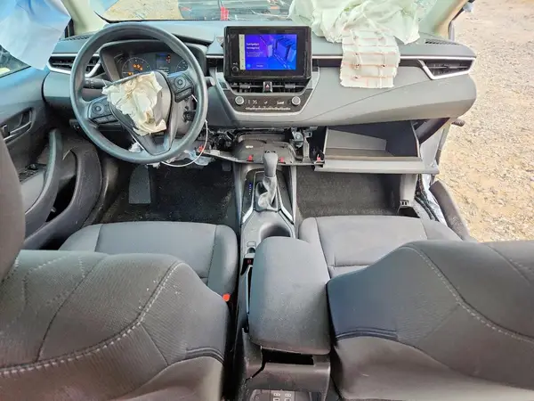 5YFB4MDE8SP229061 2025 TOYOTA COROLLA - Image 8