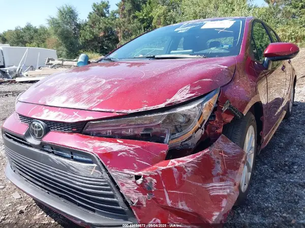 2025 TOYOTA COROLLA auction photo 6