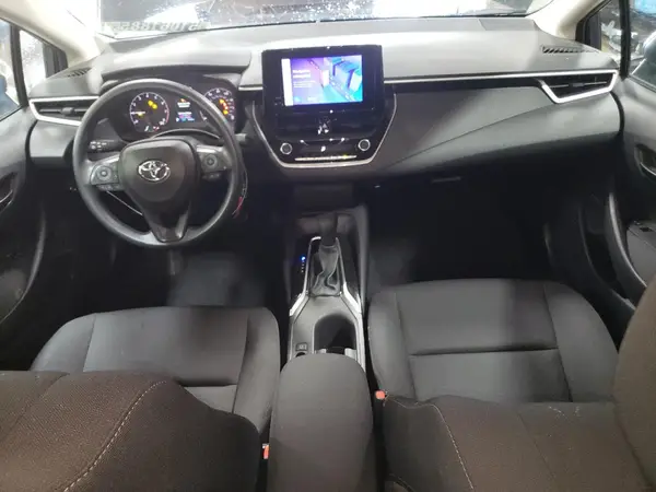 5YFB4MDE8SP231425 2025 TOYOTA COROLLA - Image 8