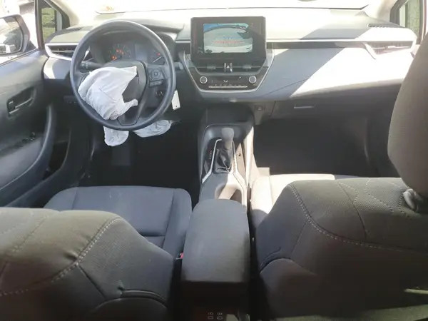 5YFB4MDE8SP231568 2025 TOYOTA COROLLA - Image 8