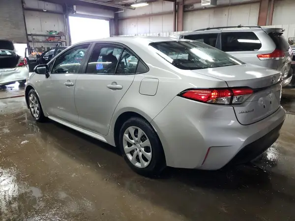 5YFB4MDE8SP231909 2025 TOYOTA COROLLA - Image 2