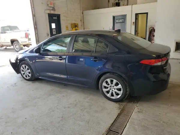 5YFB4MDE8SP233160 2025 TOYOTA COROLLA - Image 2