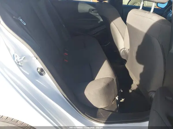 5YFB4MDE8SP238021 2025 TOYOTA COROLLA - Image 8