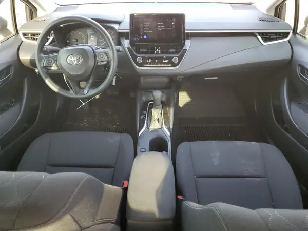5YFB4MDE8SP240822 2025 TOYOTA COROLLA - Image 8