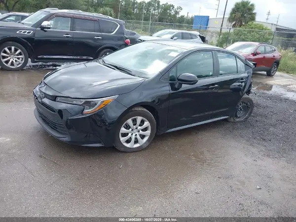 5YFB4MDE8SP244580 2025 TOYOTA COROLLA - Image 2