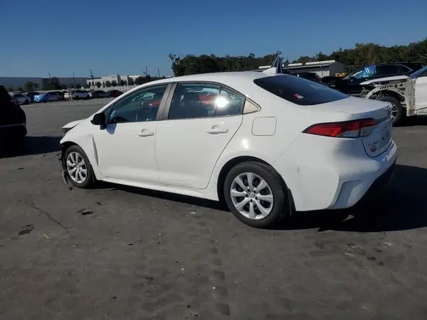 5YFB4MDE8SP250136 2025 TOYOTA COROLLA - Image 2