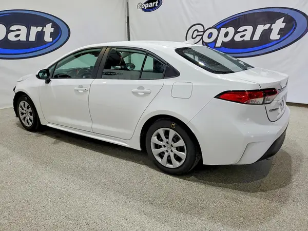 5YFB4MDE8SP250363 2025 TOYOTA COROLLA - Image 2