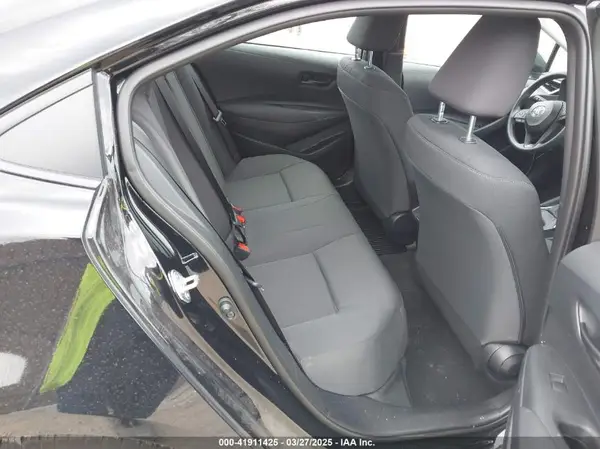 5YFB4MDE8SP250640 2025 TOYOTA COROLLA - Image 8