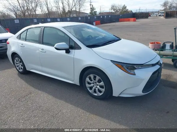5YFB4MDE8SP258544 2025 TOYOTA COROLLA - Image 1