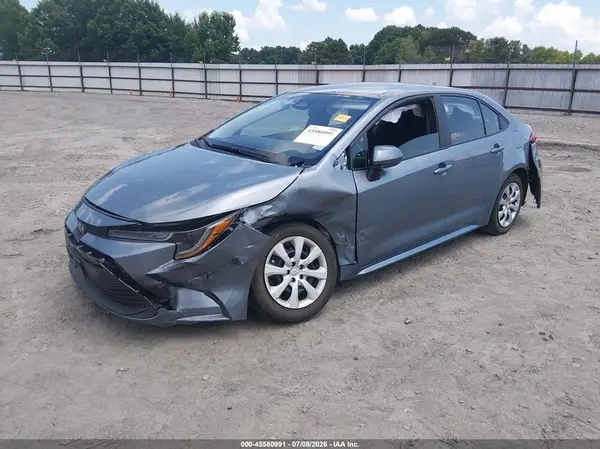 5YFB4MDE8SP259791 2025 TOYOTA COROLLA - Image 2