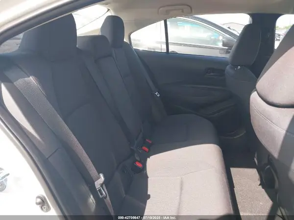 5YFB4MDE8SP263307 2025 TOYOTA COROLLA - Image 8