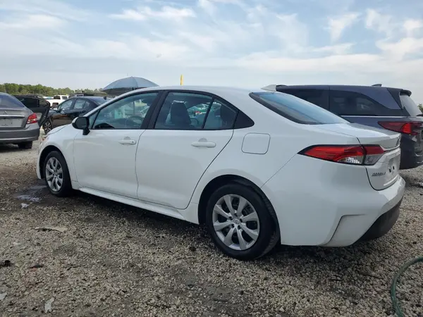 5YFB4MDE8SP266952 2025 TOYOTA COROLLA - Image 2