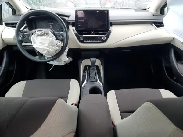 5YFB4MDE8SP267129 2025 TOYOTA COROLLA - Image 8