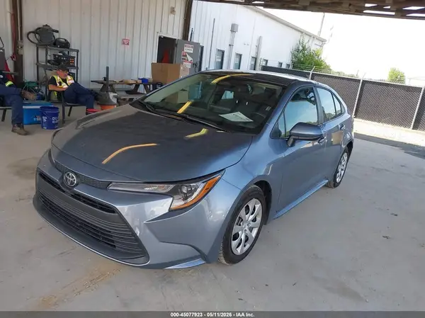5YFB4MDE8SP271360 2025 TOYOTA COROLLA - Image 2
