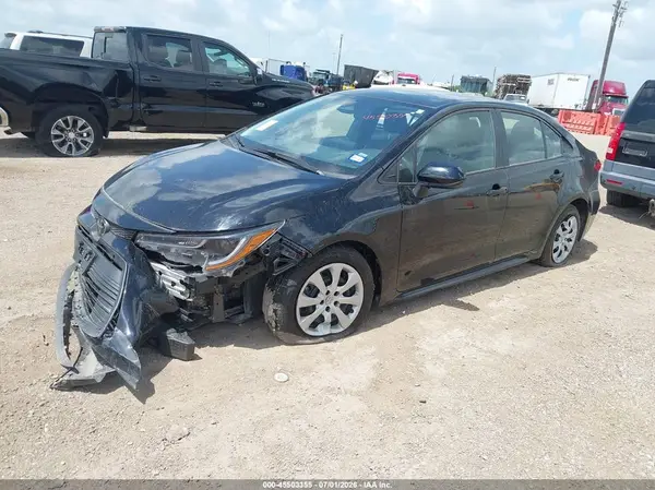 5YFB4MDE8SP271441 2025 TOYOTA COROLLA - Image 2
