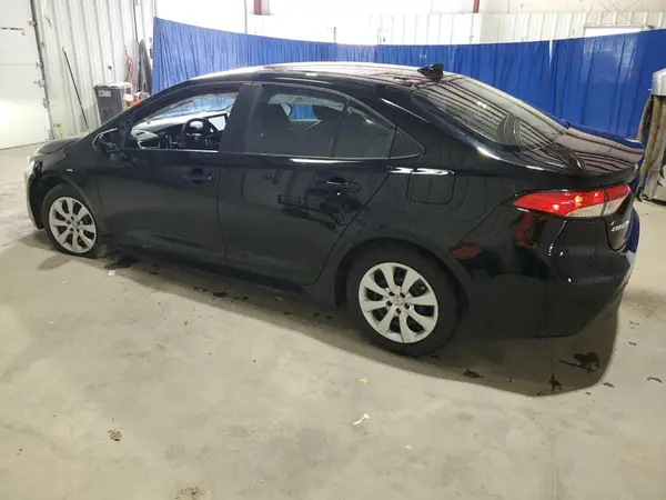 5YFB4MDE8SP281760 2025 TOYOTA COROLLA - Image 2