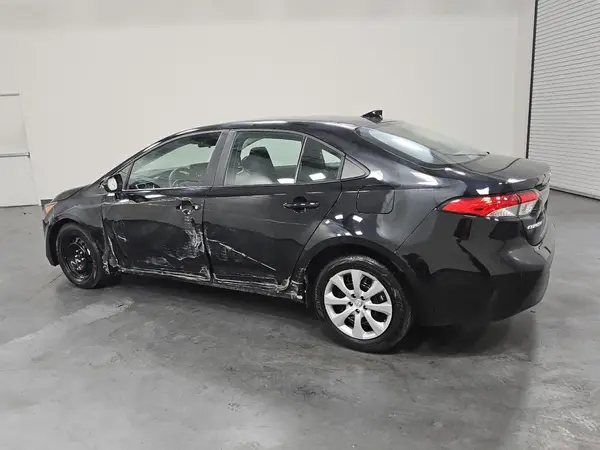 5YFB4MDE8SP282116 2025 TOYOTA COROLLA - Image 2
