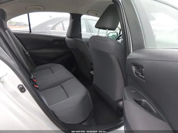 5YFB4MDE8SP283315 2025 TOYOTA COROLLA - Image 8