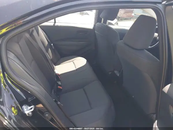 5YFB4MDE8SP285503 2025 TOYOTA COROLLA - Image 8