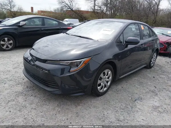 5YFB4MDE8SP287932 2025 TOYOTA COROLLA - Image 2