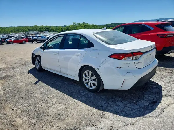 5YFB4MDE8SP296422 2025 TOYOTA COROLLA - Image 2