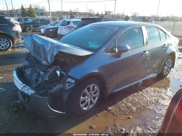 5YFB4MDE8SP302722 2025 TOYOTA COROLLA - Image 2
