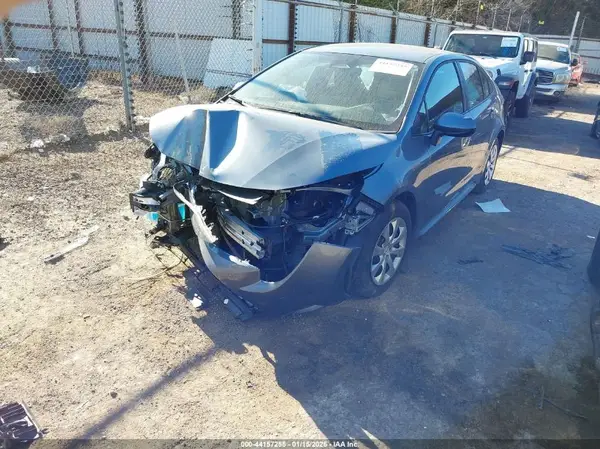 5YFB4MDE8SP305426 2025 TOYOTA COROLLA - Image 2