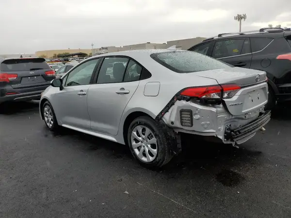 5YFB4MDE8SP310061 2025 TOYOTA COROLLA - Image 2